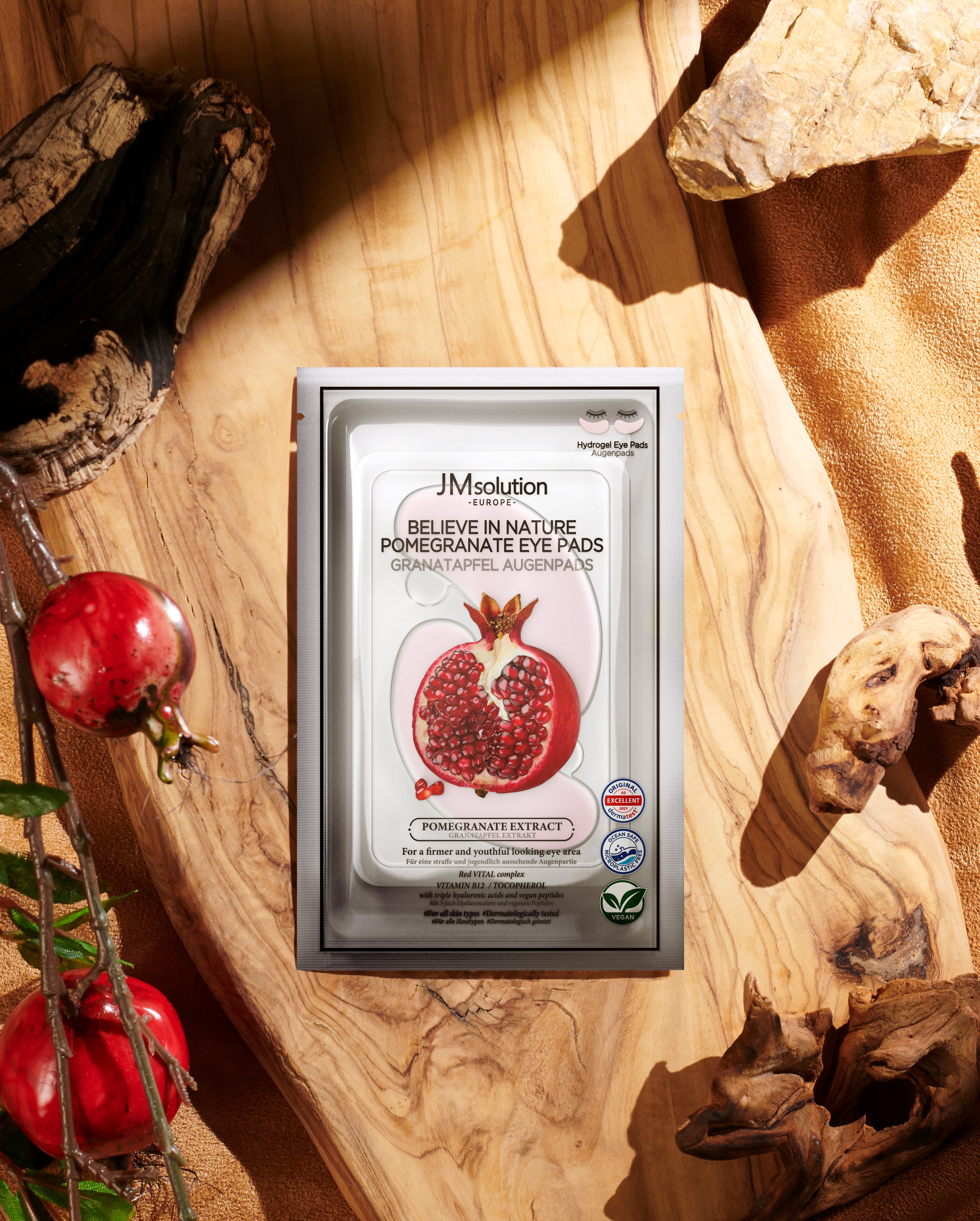 JMSOLUTION Europe BELIEVE IN NATURE POMEGRANATE EYE PADS 30EA