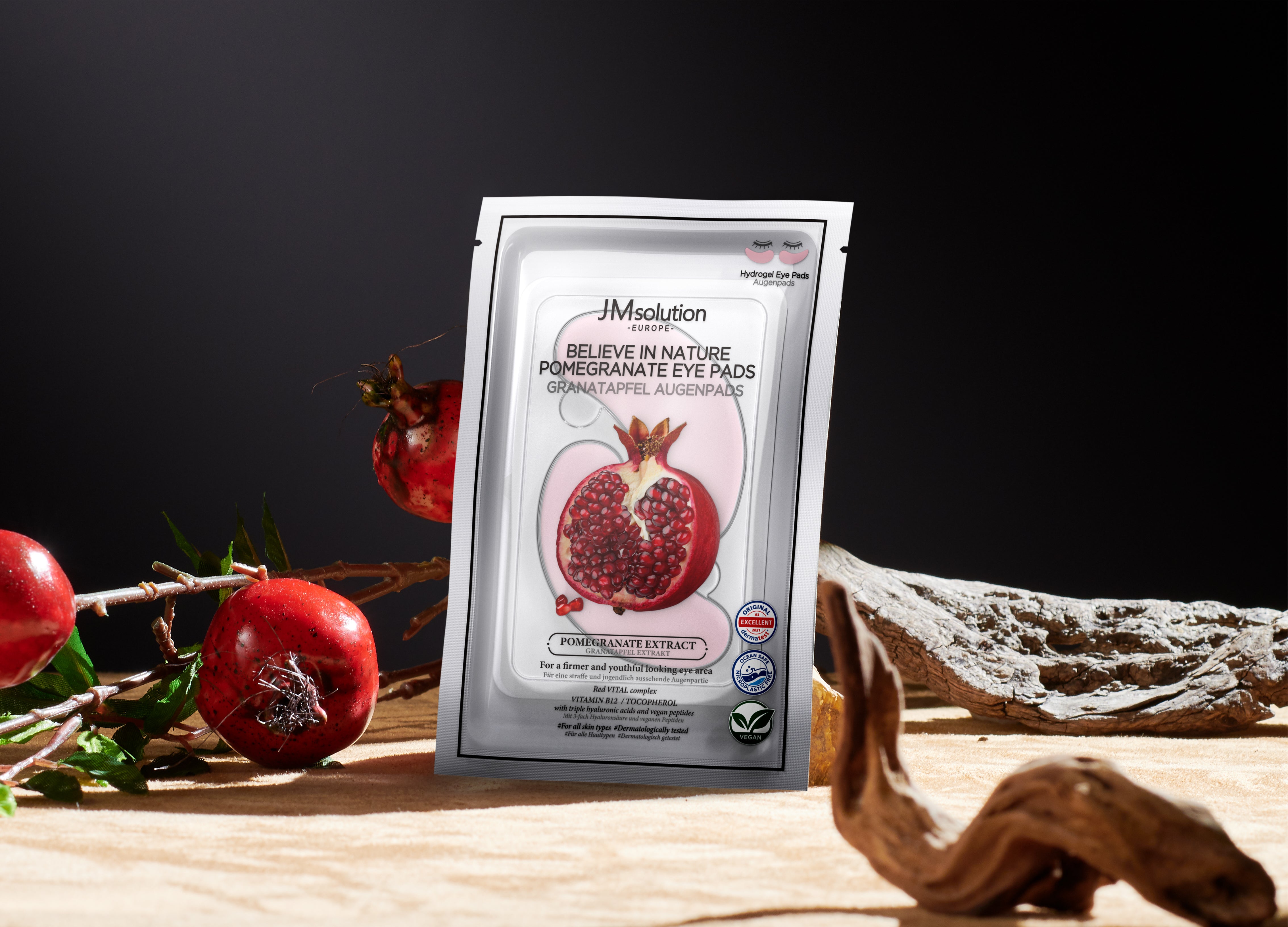 JMSOLUTION Europe BELIEVE IN NATURE POMEGRANATE EYE PADS 30EA