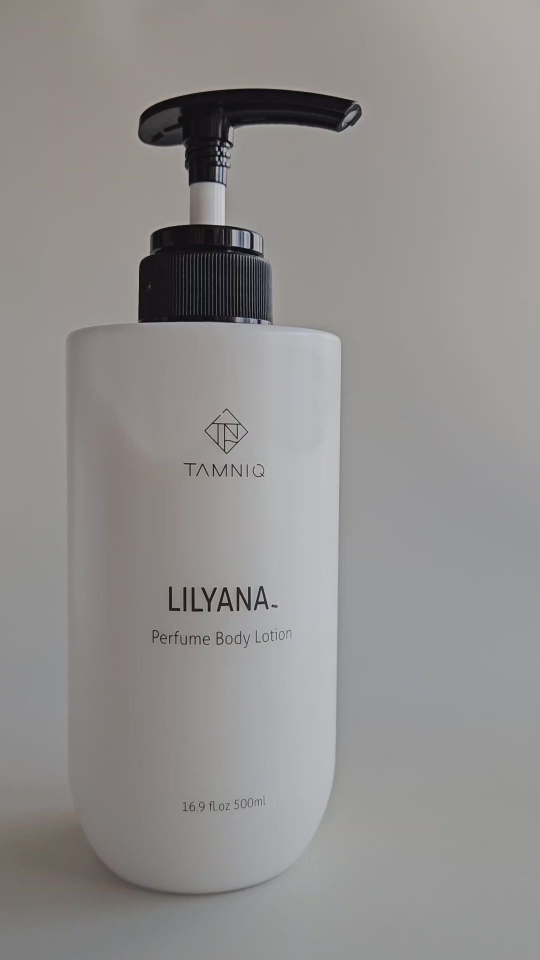 Cargar vídeo: TAMNIQ Perfume Body Lotion 500ml